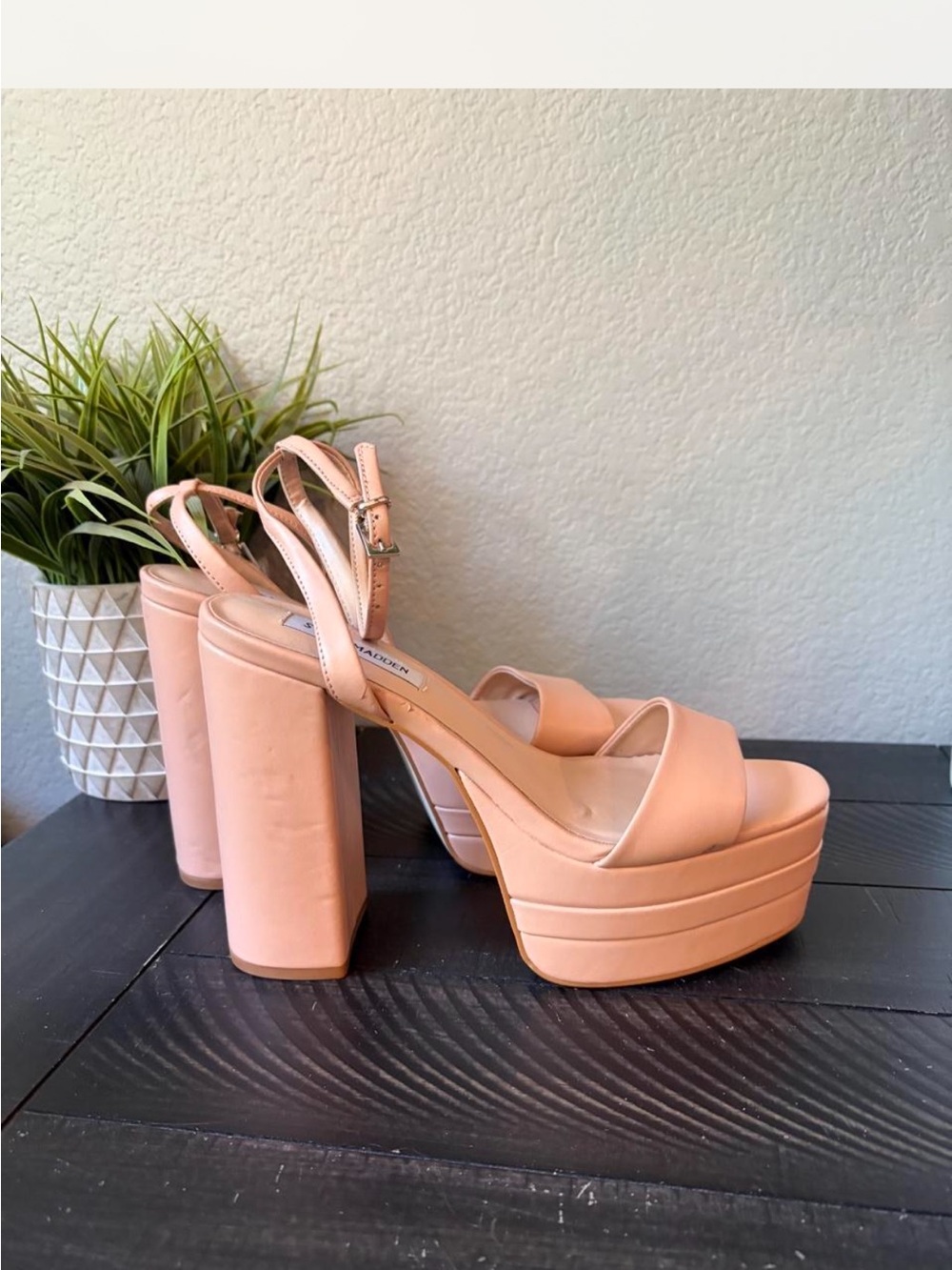 Steve Madden Pink Platform Block Heel Sandals